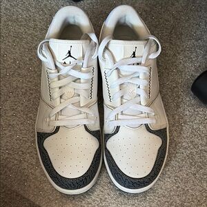 Jordan Flight 23 low Nike White and Gray Sneakers